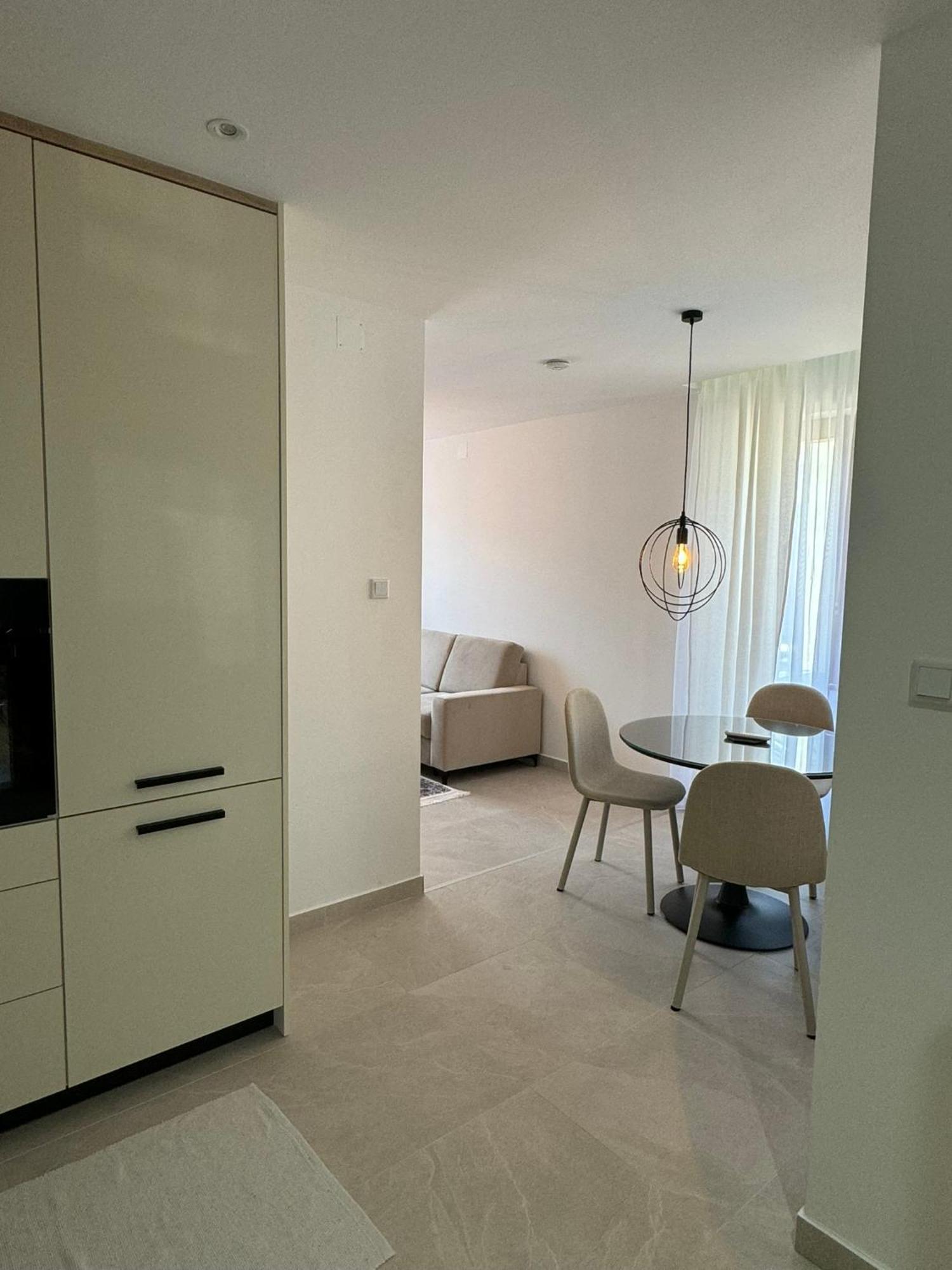 Apartmani Bare ヤイツェ エクステリア 写真